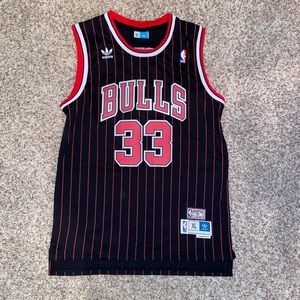 Mitchell & Ness Scottie Pippen Jersey